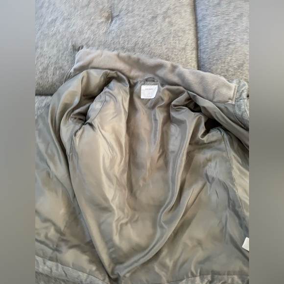 Sz M Old Navy Puffer Jacket - Picture 4 of 5